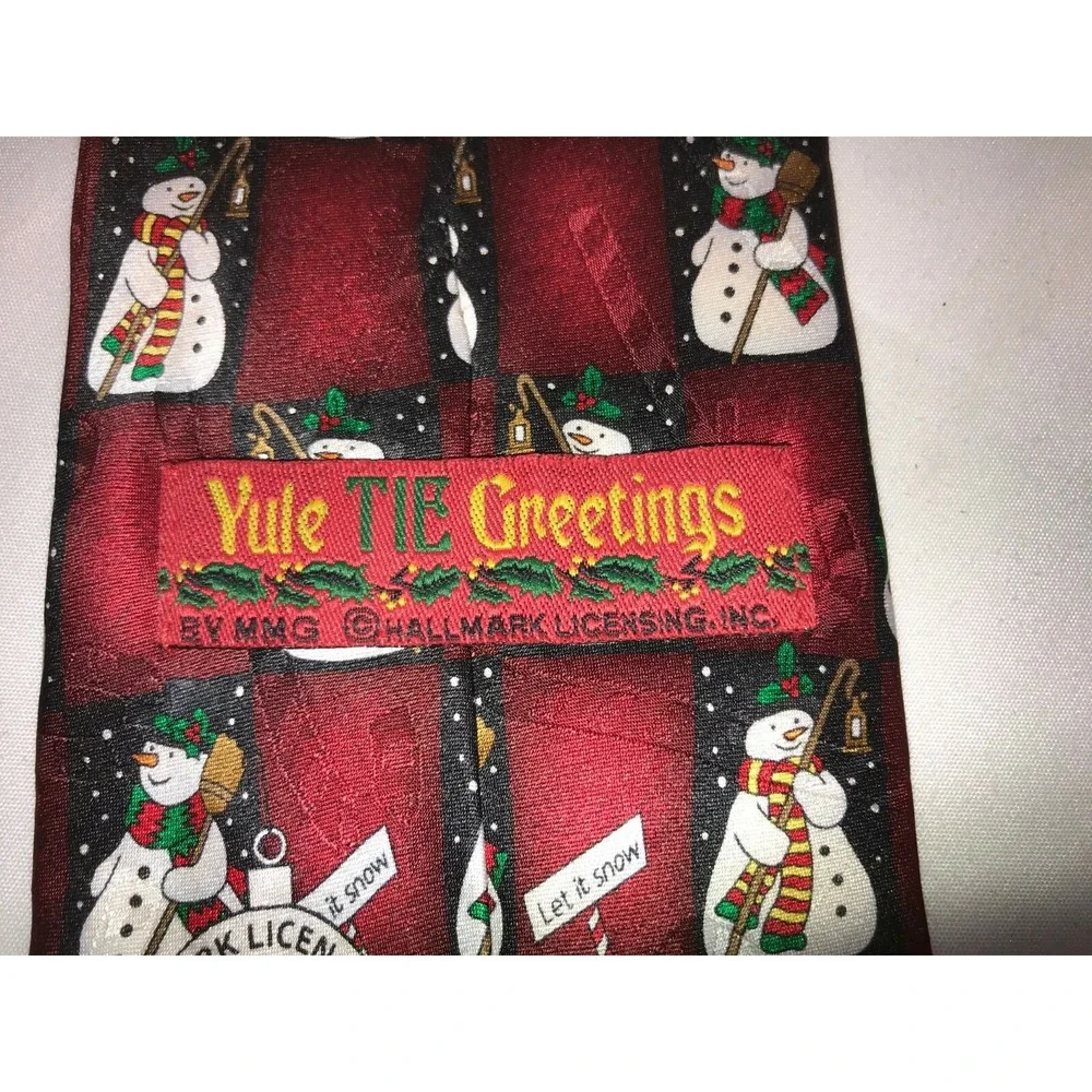 NOS Yule Tie Greetings‎ Hallmark Christmas Snowman Candy Cane Silk Tie 58